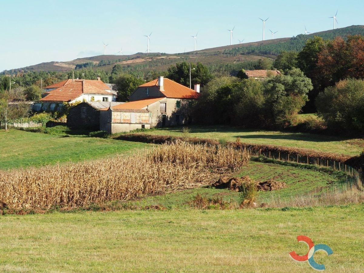 Venta de casa en Forcarei