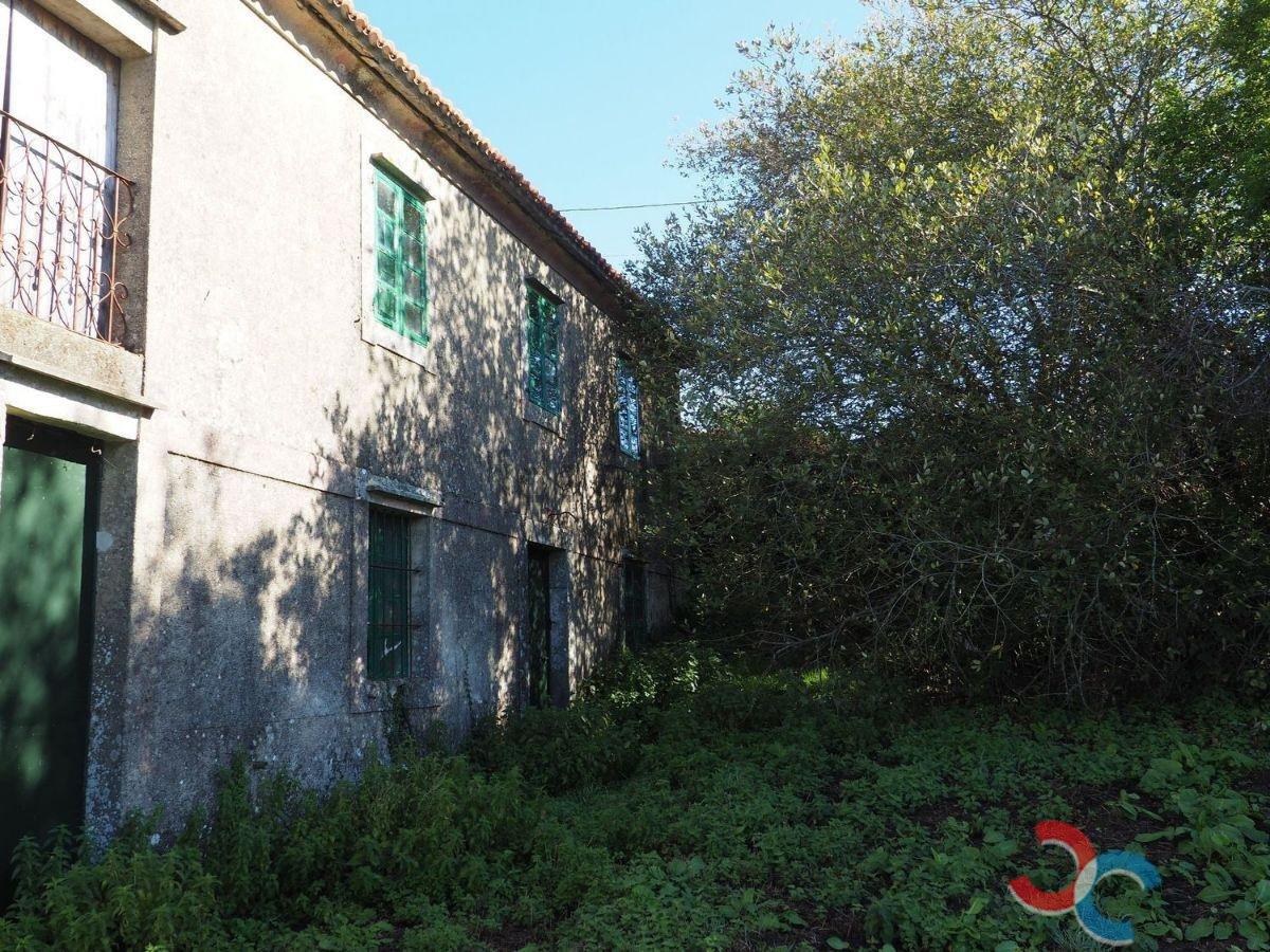 For sale of house in Forcarei