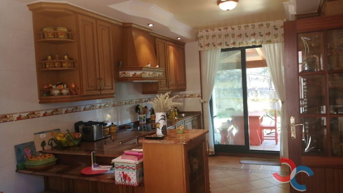 For sale of chalet in Marín