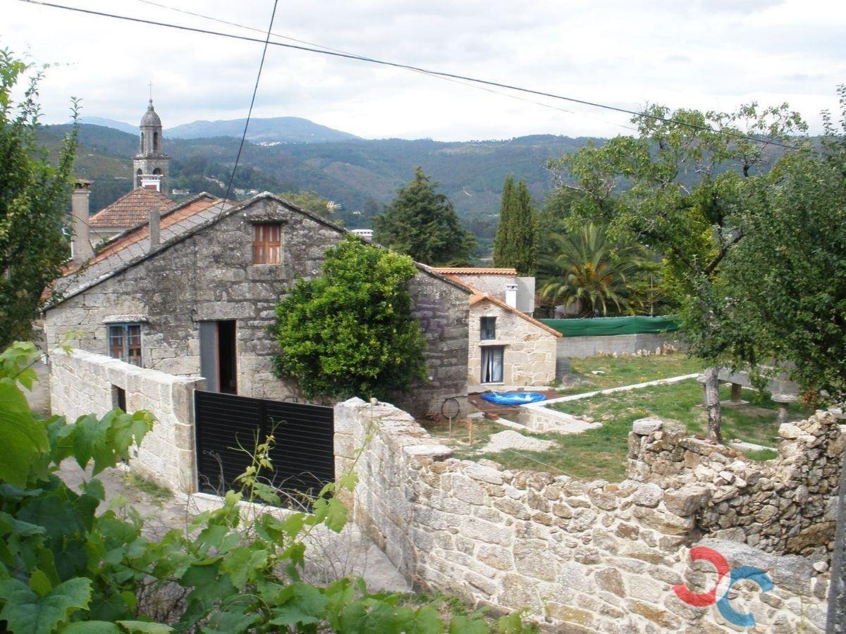 Venta de casa en A Cañiza