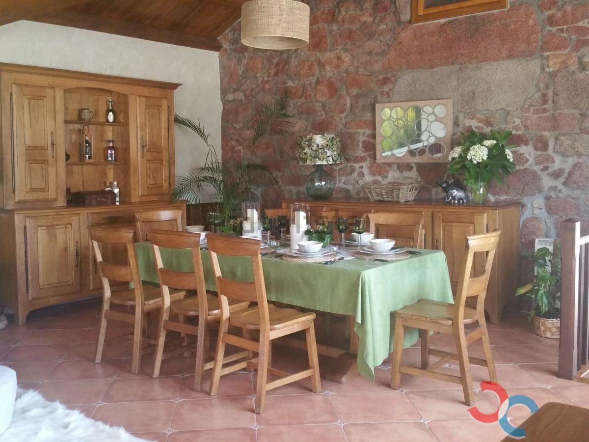 For sale of chalet in Barro