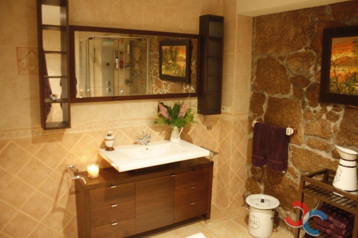 For sale of chalet in Barro