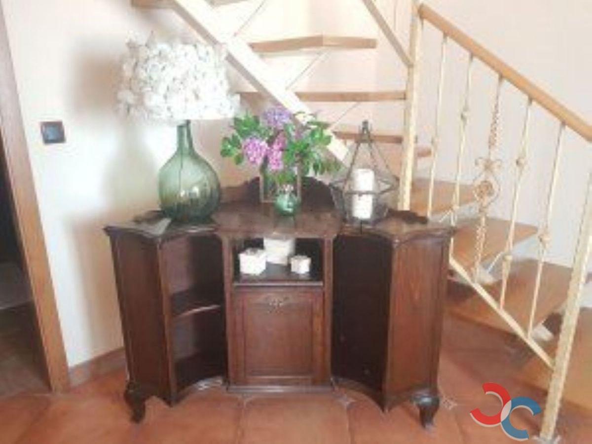 For sale of chalet in Barro