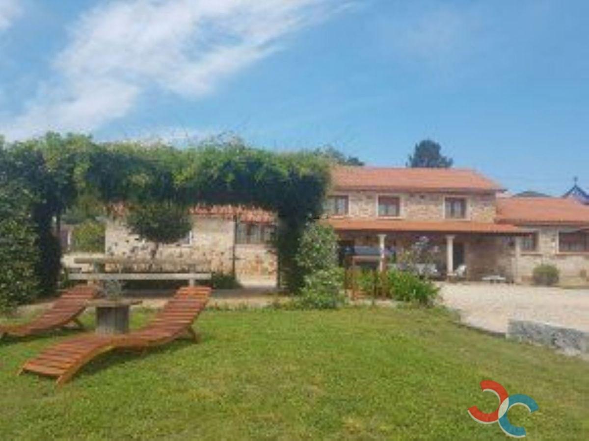 Venta de chalet en Barro