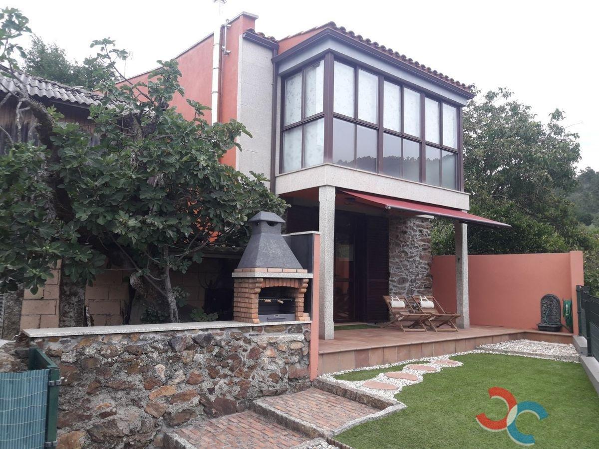 Venta de chalet en Ribadavia