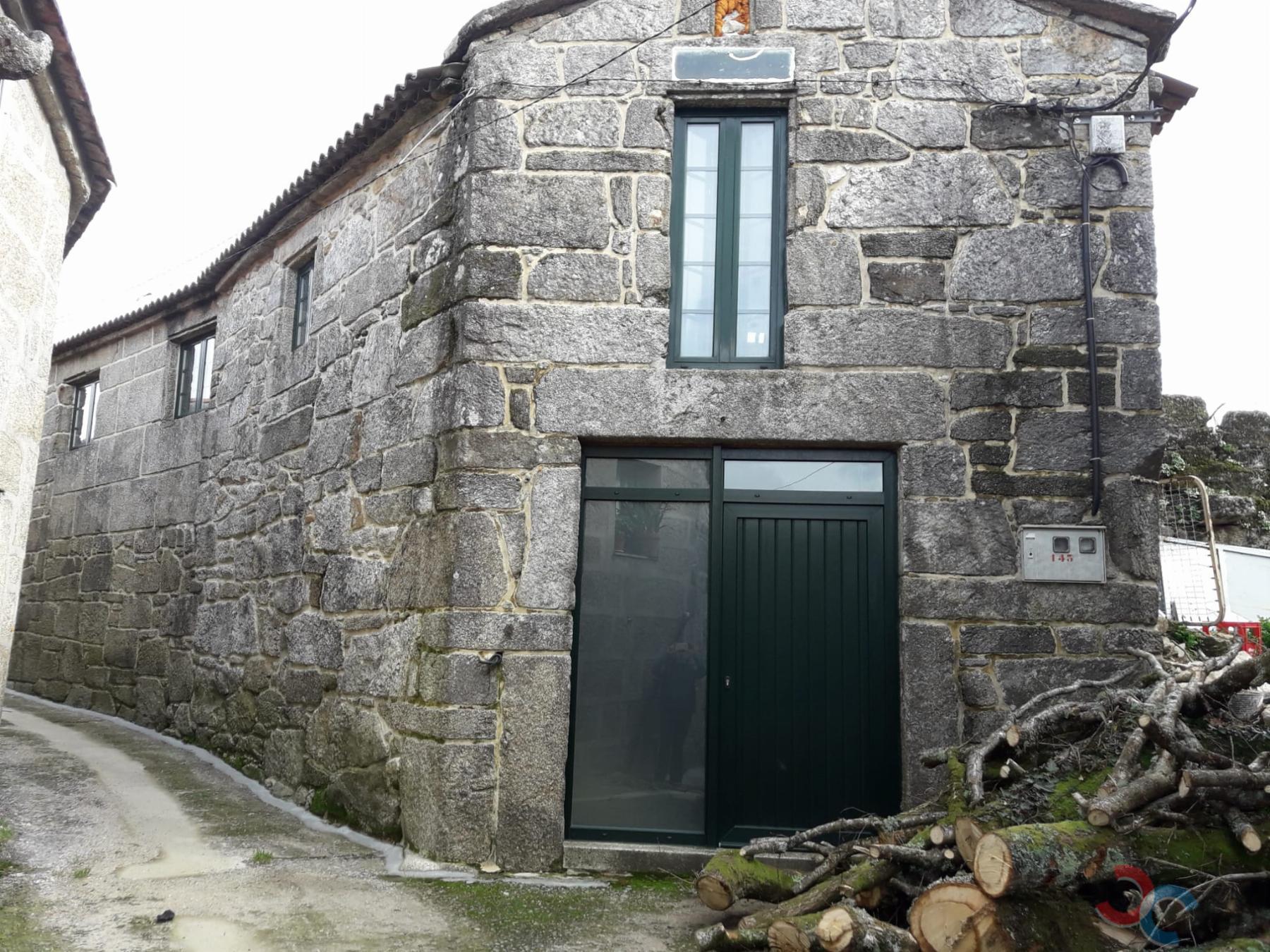 For sale of house in A Lama