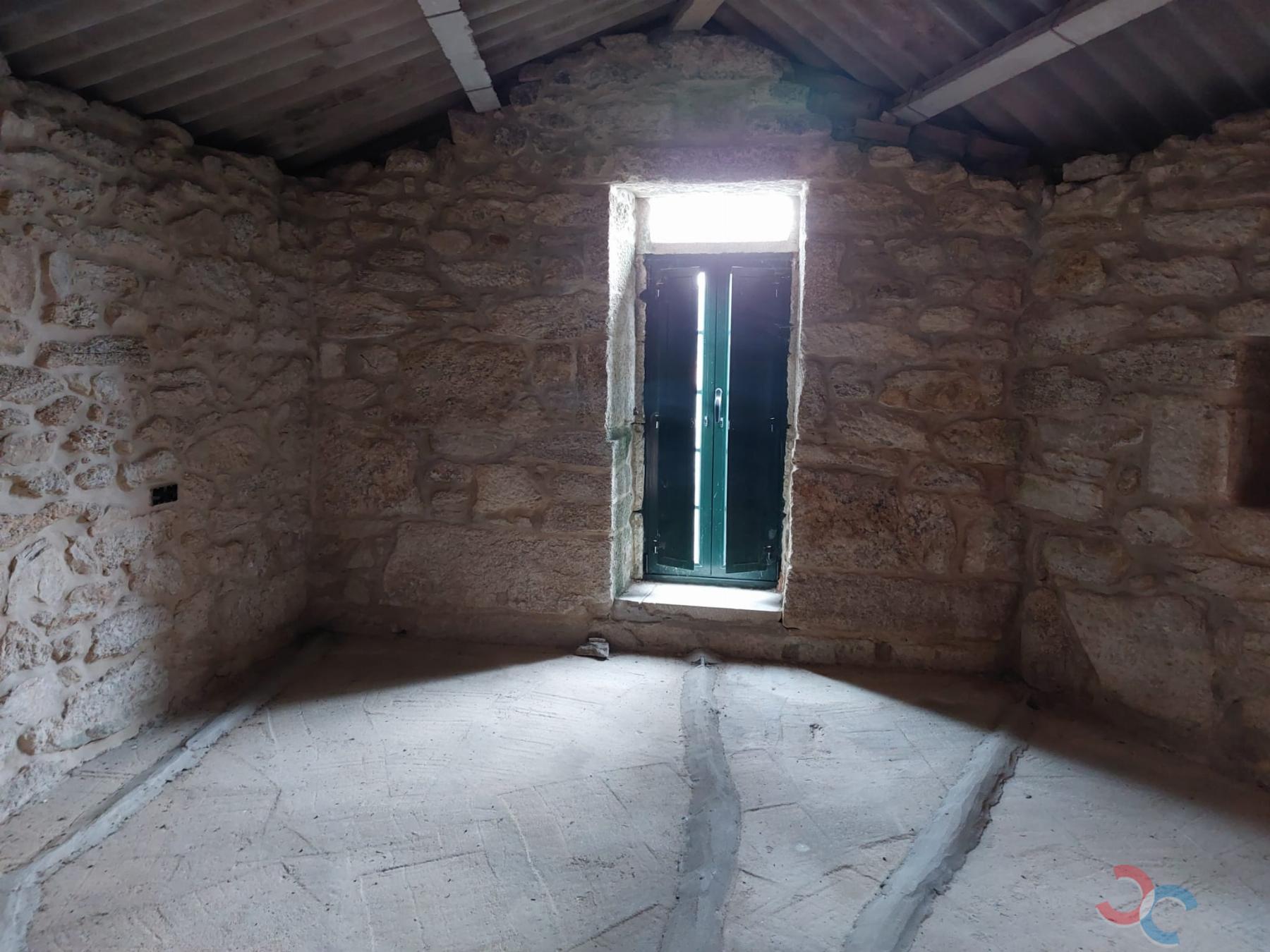 For sale of house in A Lama