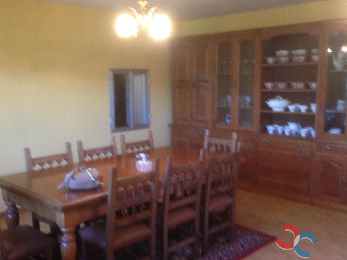 For sale of house in Cerdedo