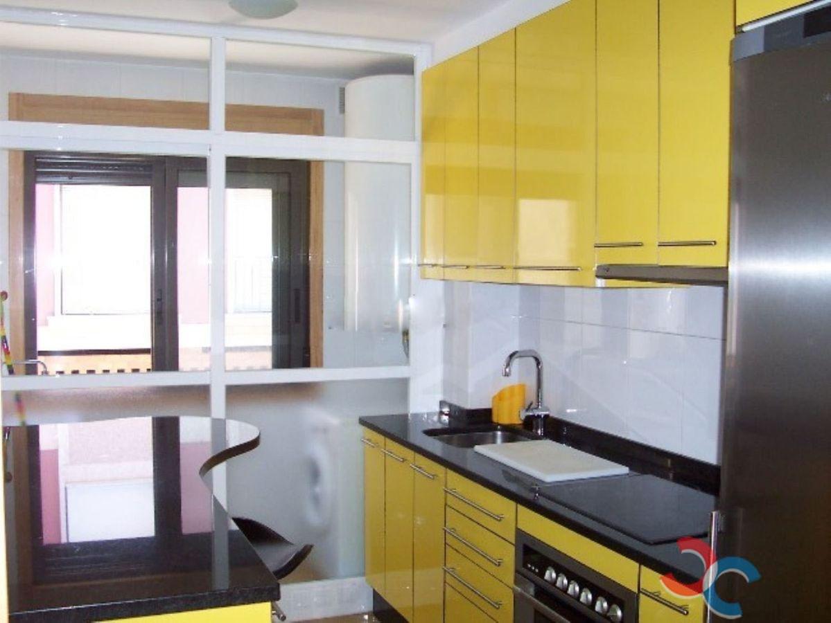 For sale of flat in Portonovo