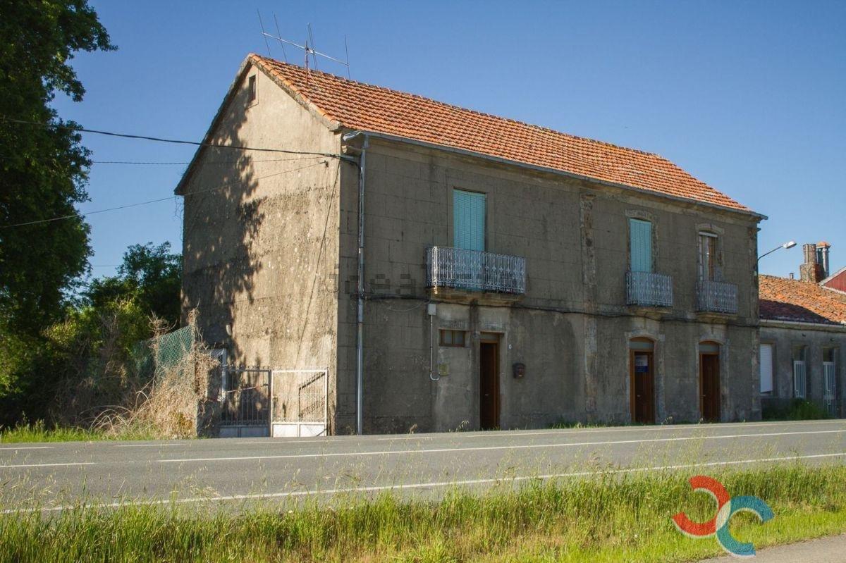 Venta de casa en Rodeiro