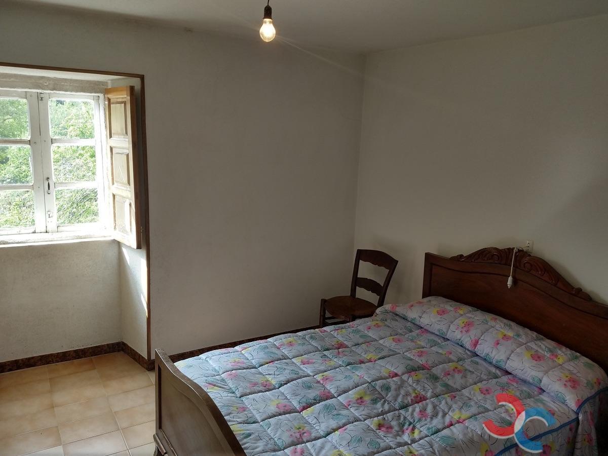 Venda de casa em Castroverde