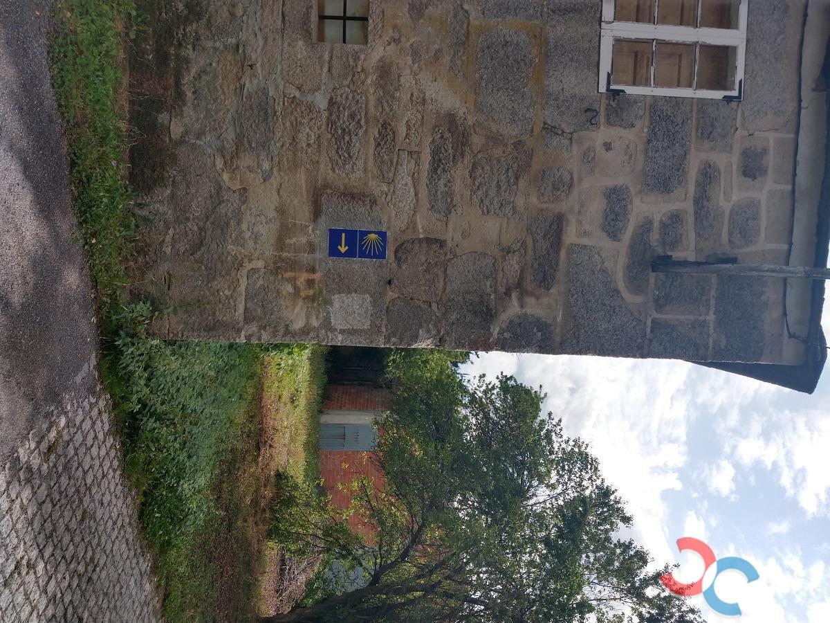 Venda de casa em Castroverde