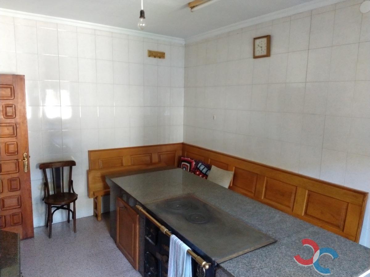 For sale of house in Castroverde