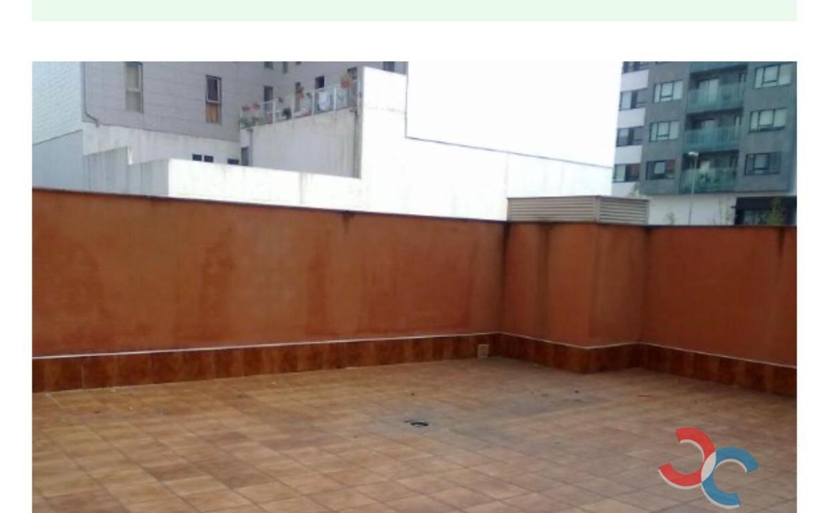 For sale of commercial in A Coruña