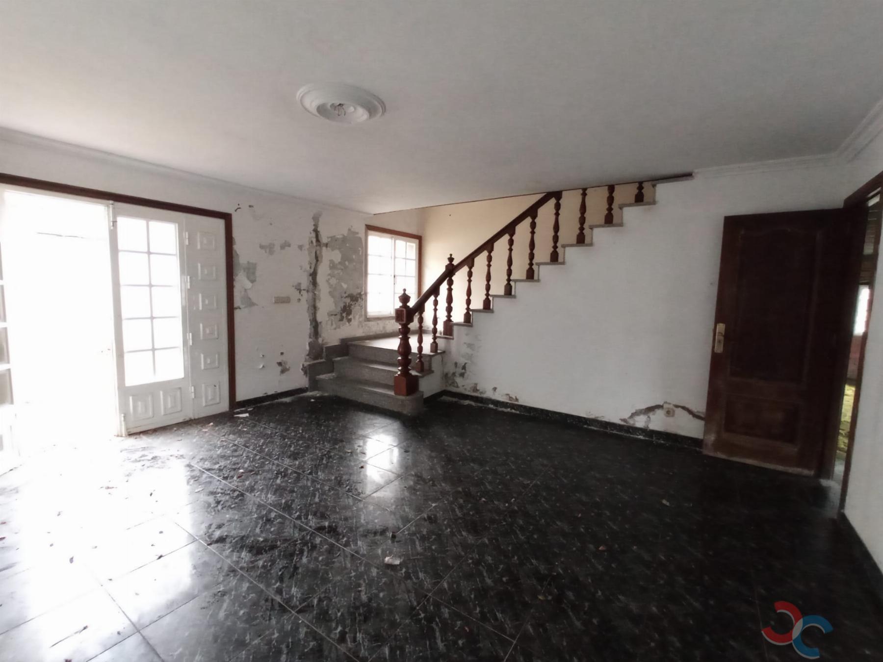 Venda de casa em Barro