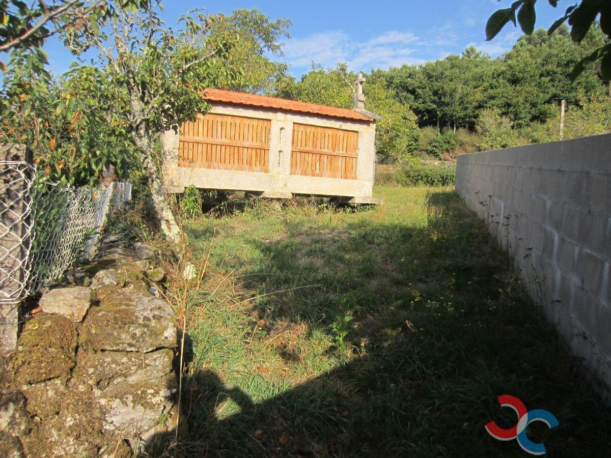 For sale of house in Covelo