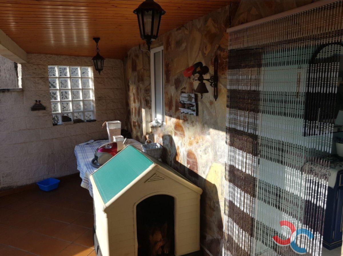For sale of house in A Coruña