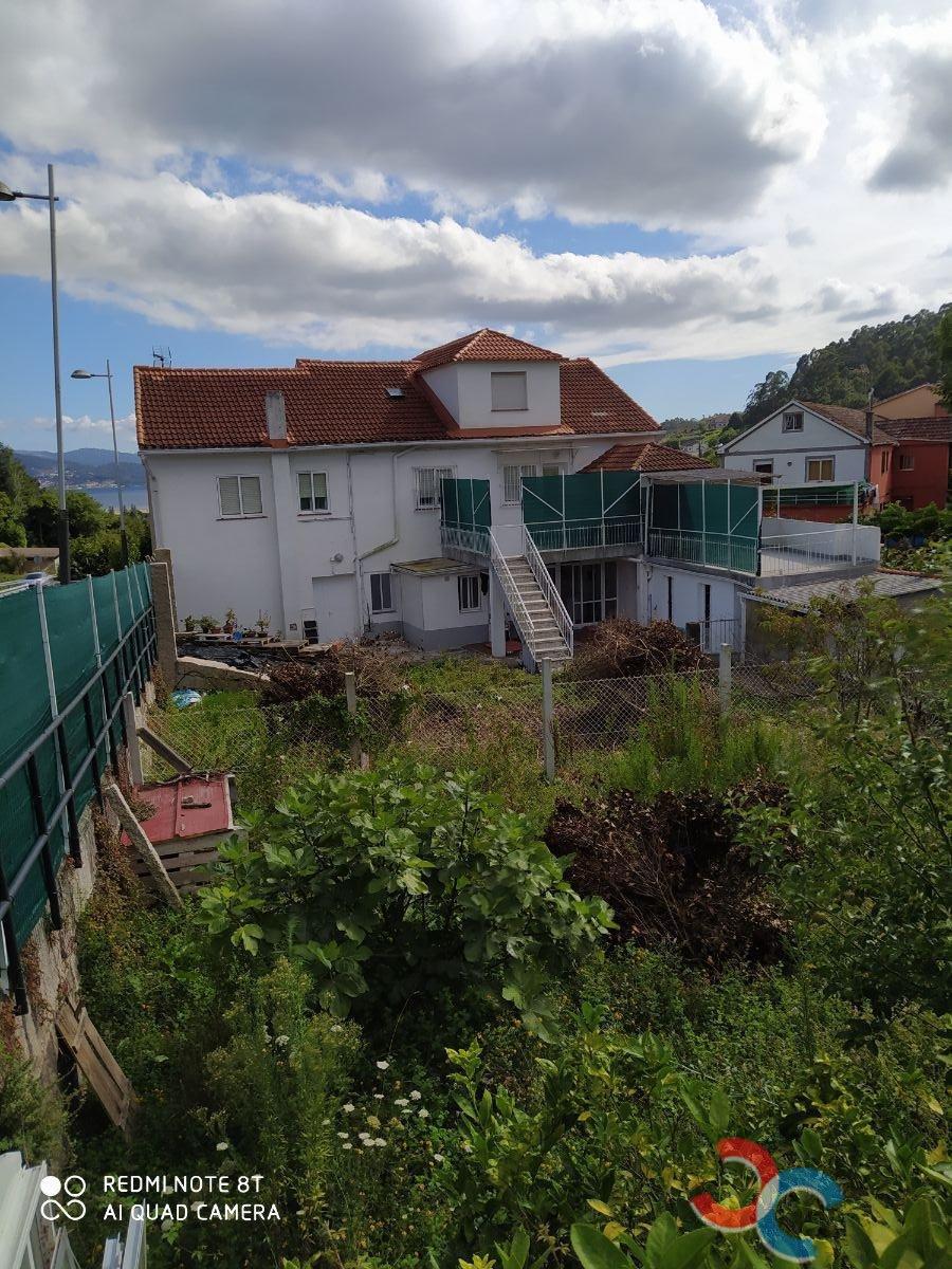 For sale of house in Poio