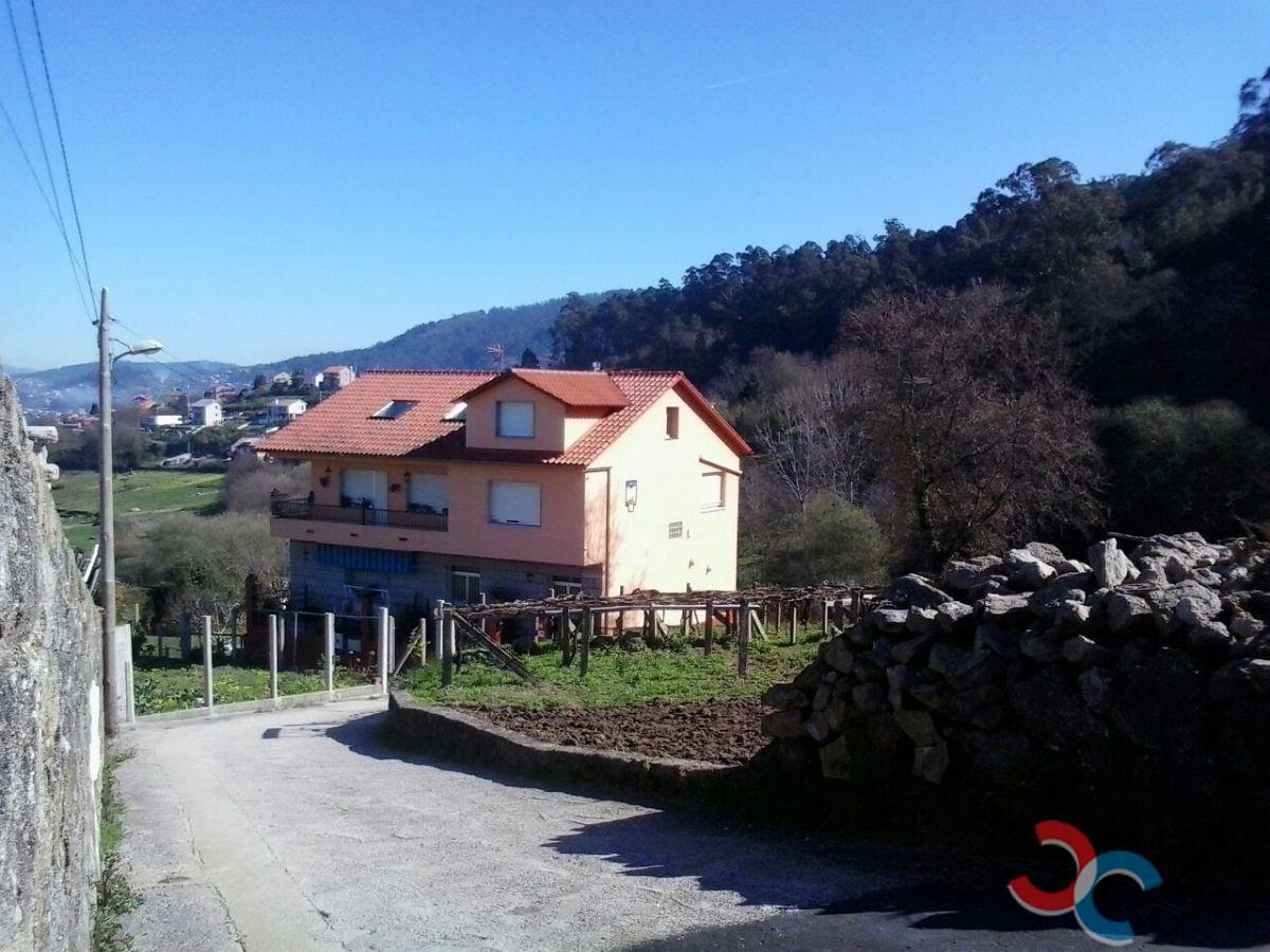 For sale of house in Bueu