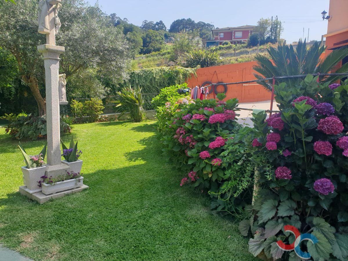 For sale of house in Bueu