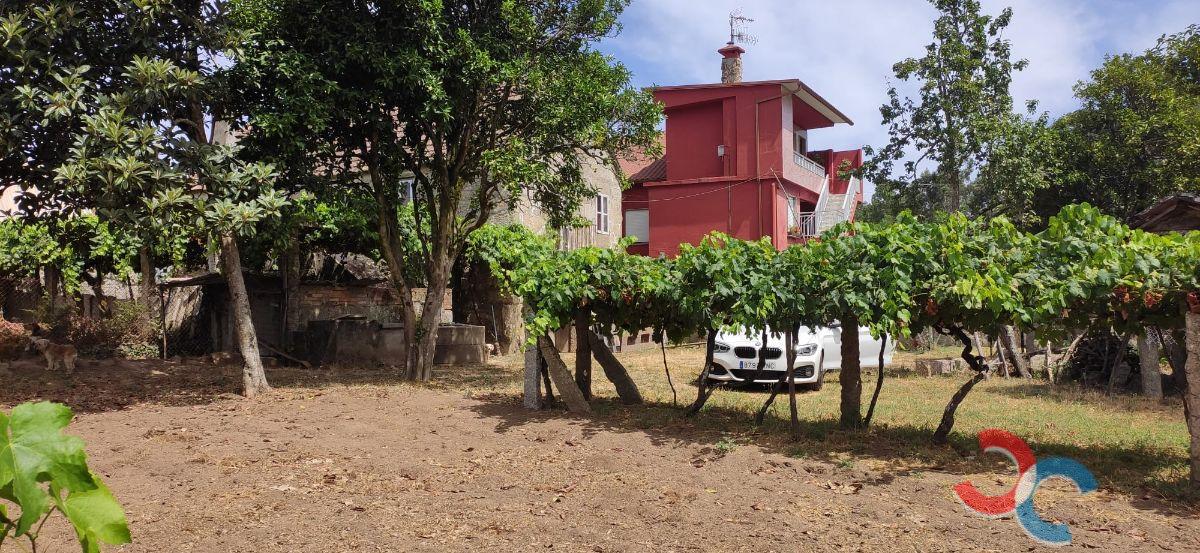 Venta de casa en Salceda de Caselas