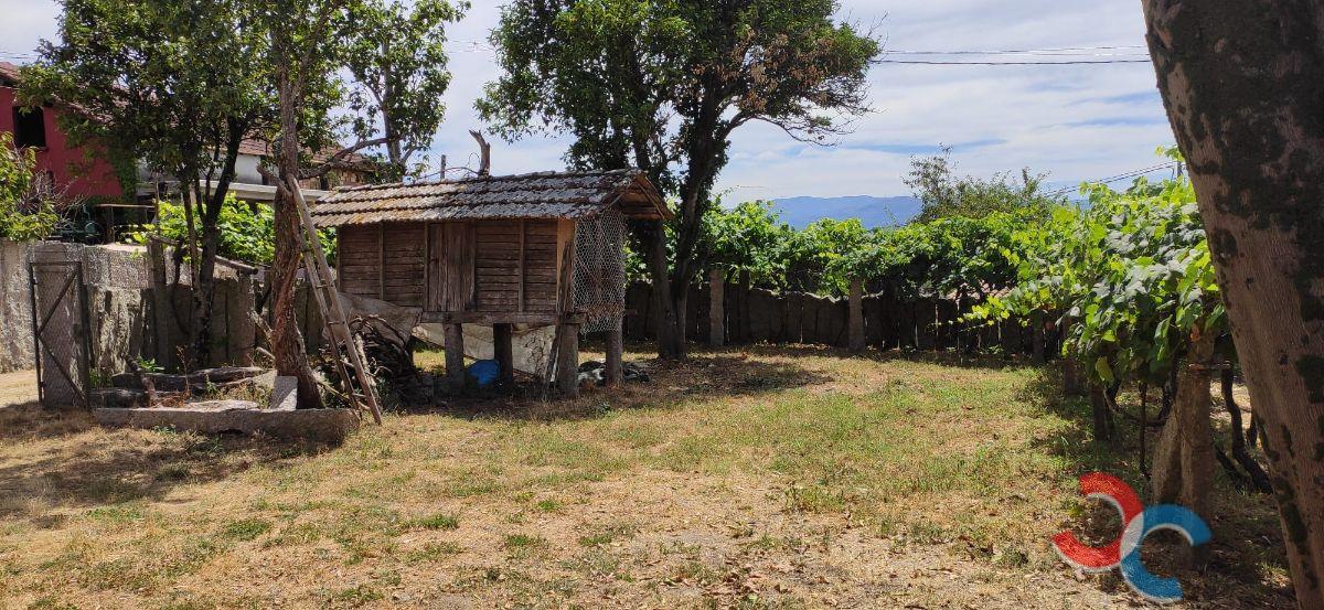 Venta de casa en Salceda de Caselas