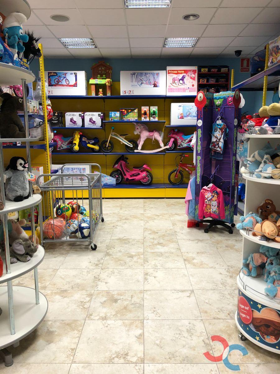 Venta de local comercial en Marín