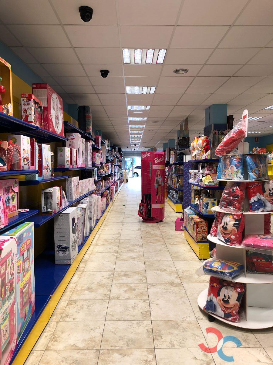 Venta de local en Marín