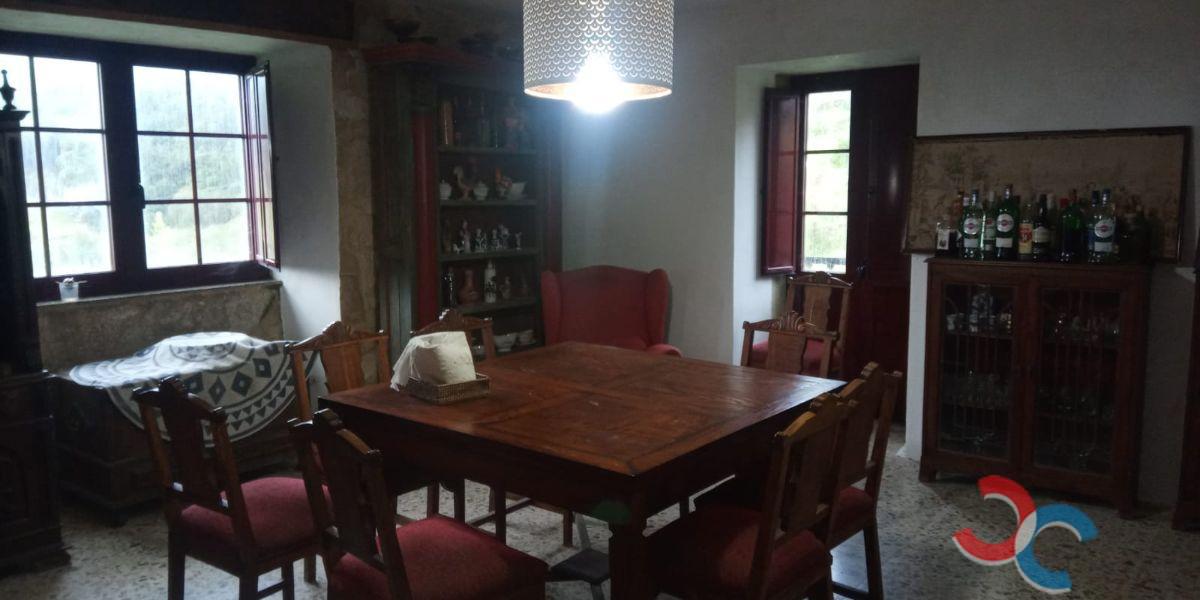 For sale of house in Campo Lameiro