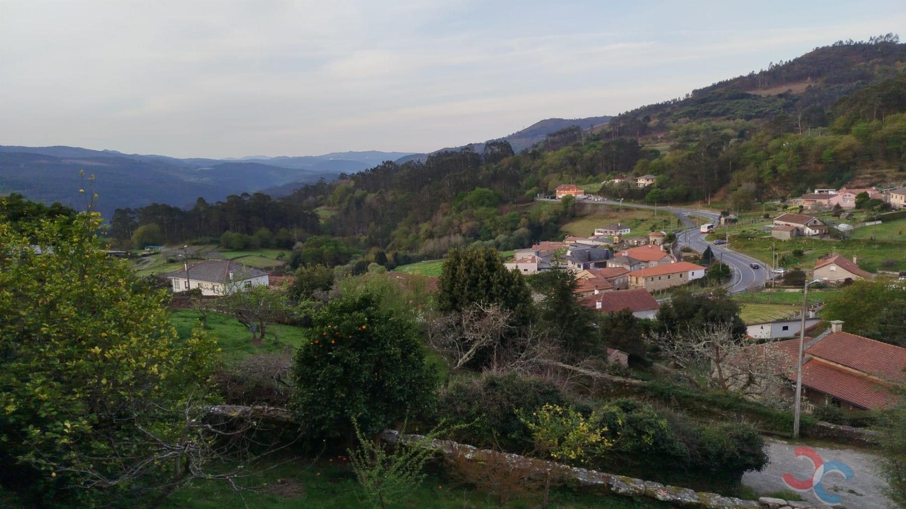 For sale of house in Campo Lameiro