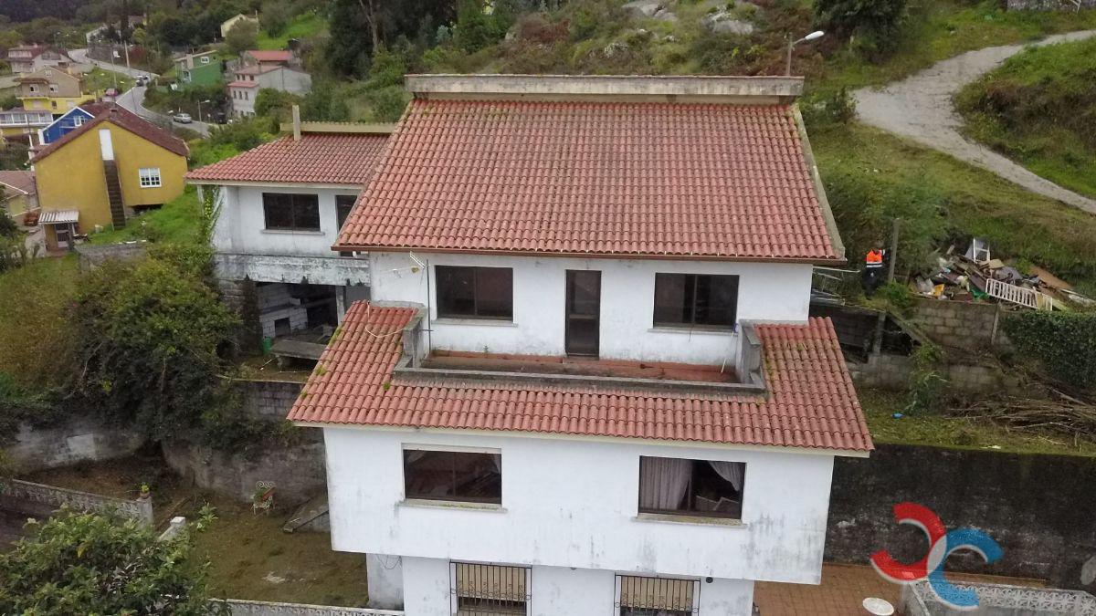 Venda de casa em Bueu