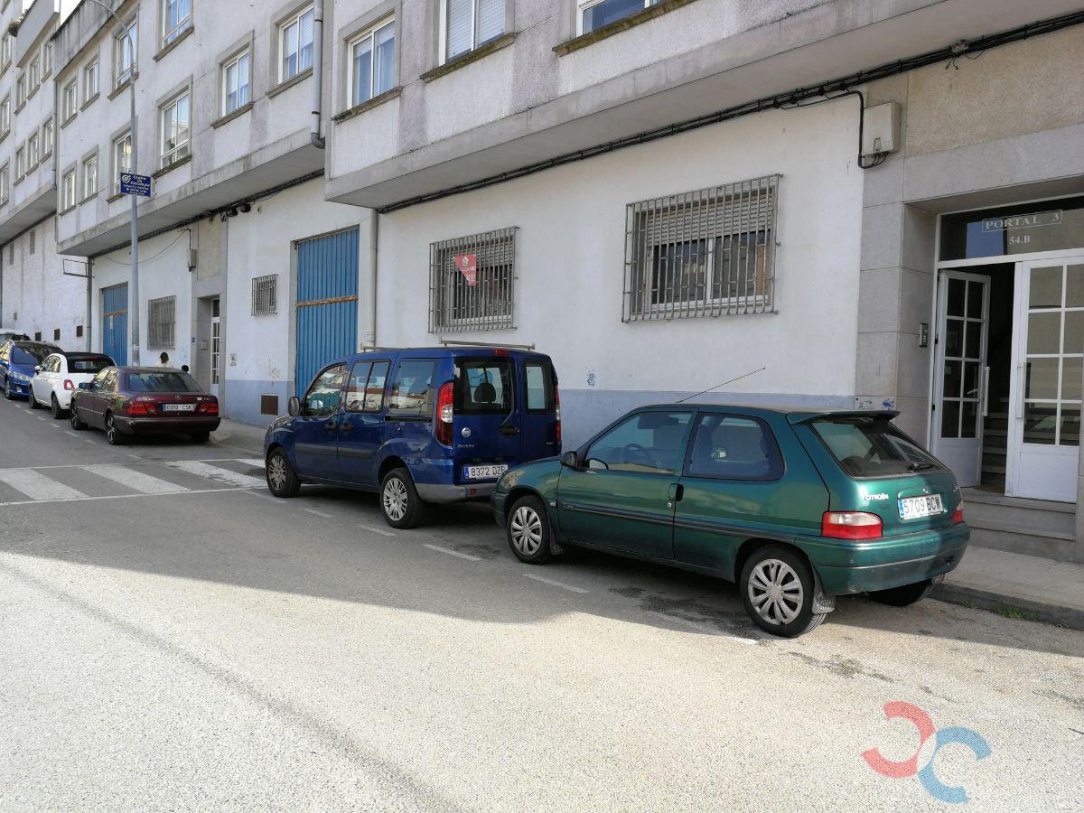 Venta de local comercial en Marín