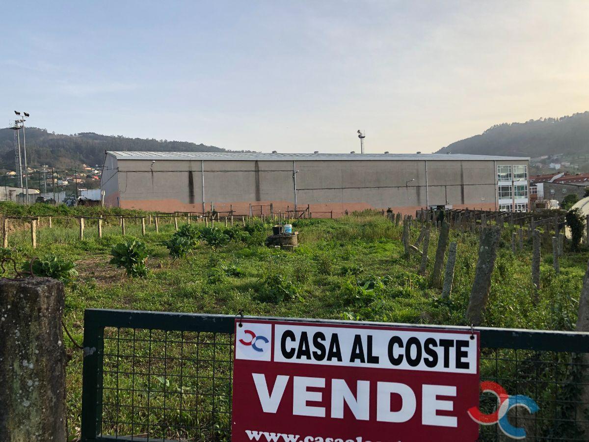 Venta de terreno en Marín
