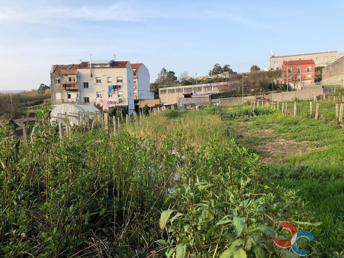 Venta de terreno en Marín
