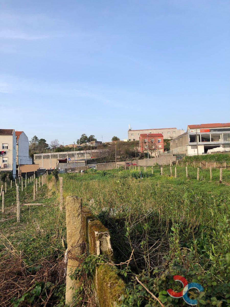 Venta de terreno en Marín