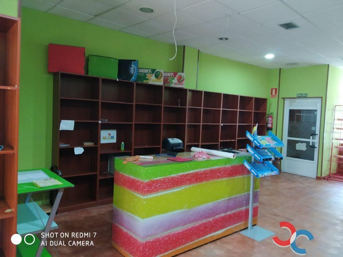 For rent of commercial in Pontevedra