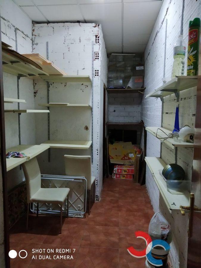 For rent of commercial in Pontevedra
