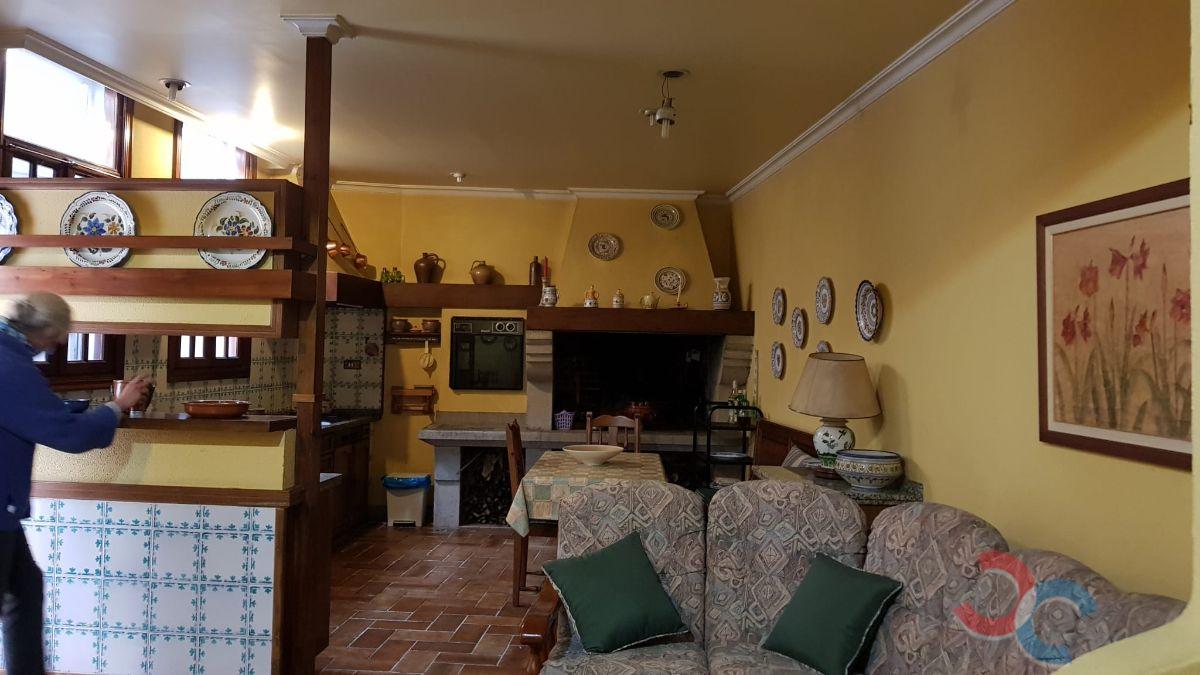 For sale of house in Marín