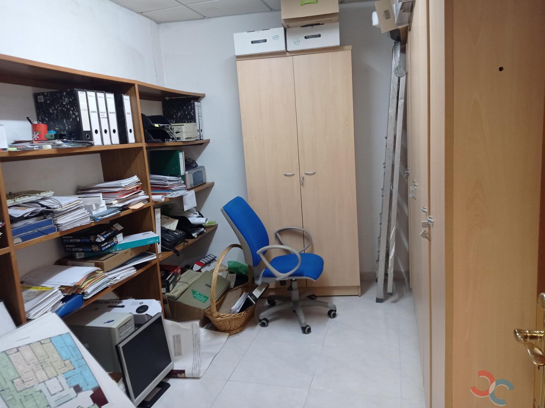 Alquiler de oficina en Marín