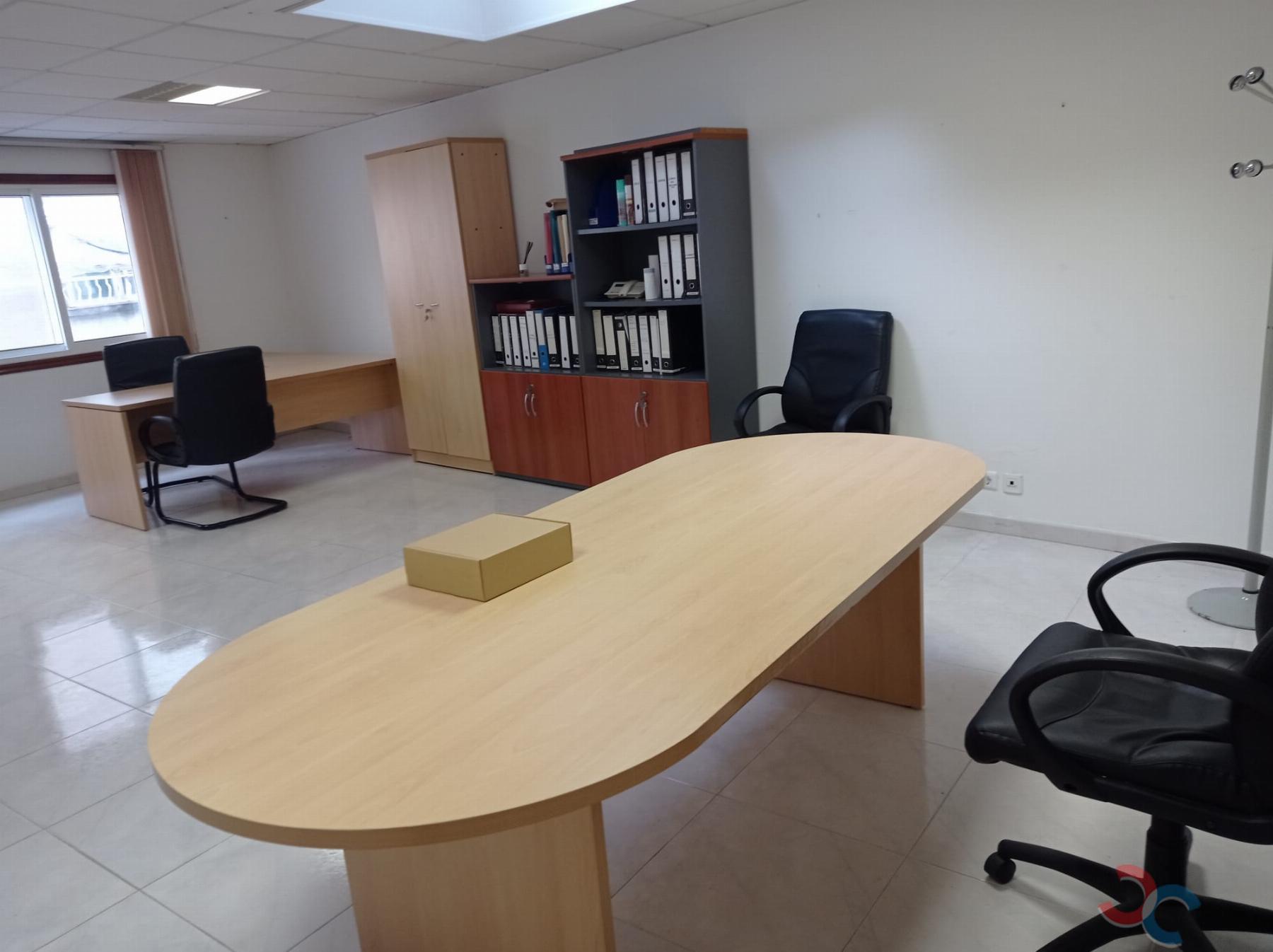 Alquiler de oficina en Marín