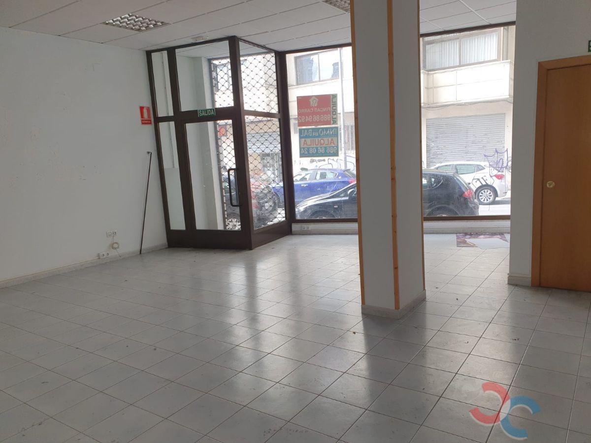 Venta de local comercial en Pontevedra