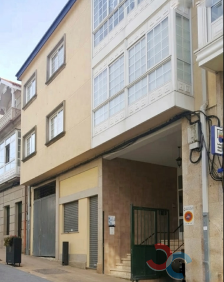 For sale of flat in Ponte Caldelas
