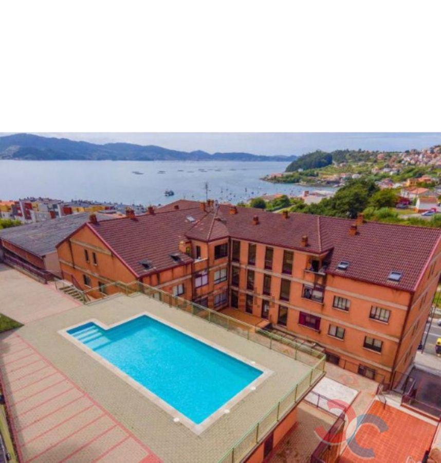 For sale of flat in Poio