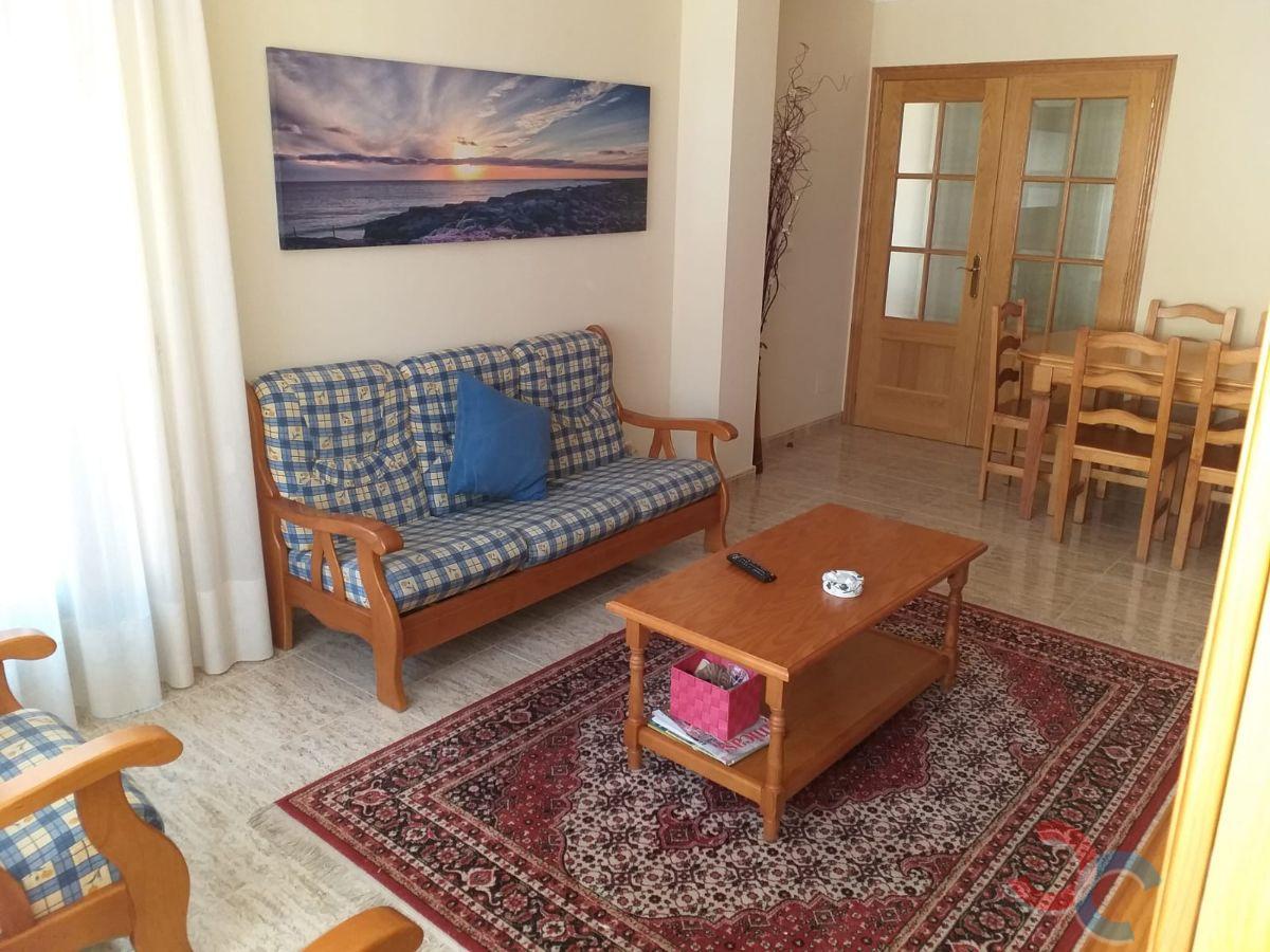 For sale of flat in Poio