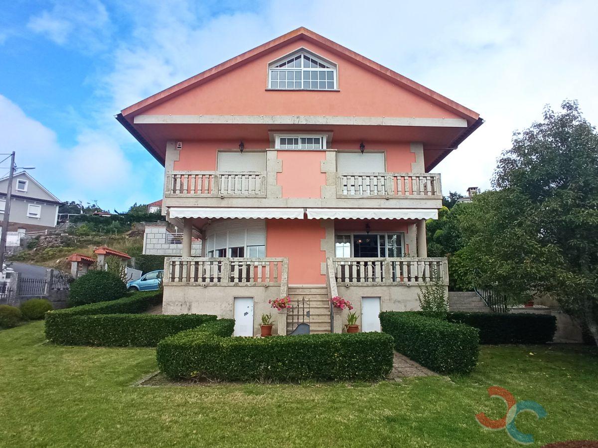 For sale of chalet in Bueu