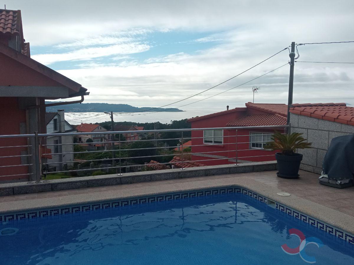 For sale of chalet in Bueu