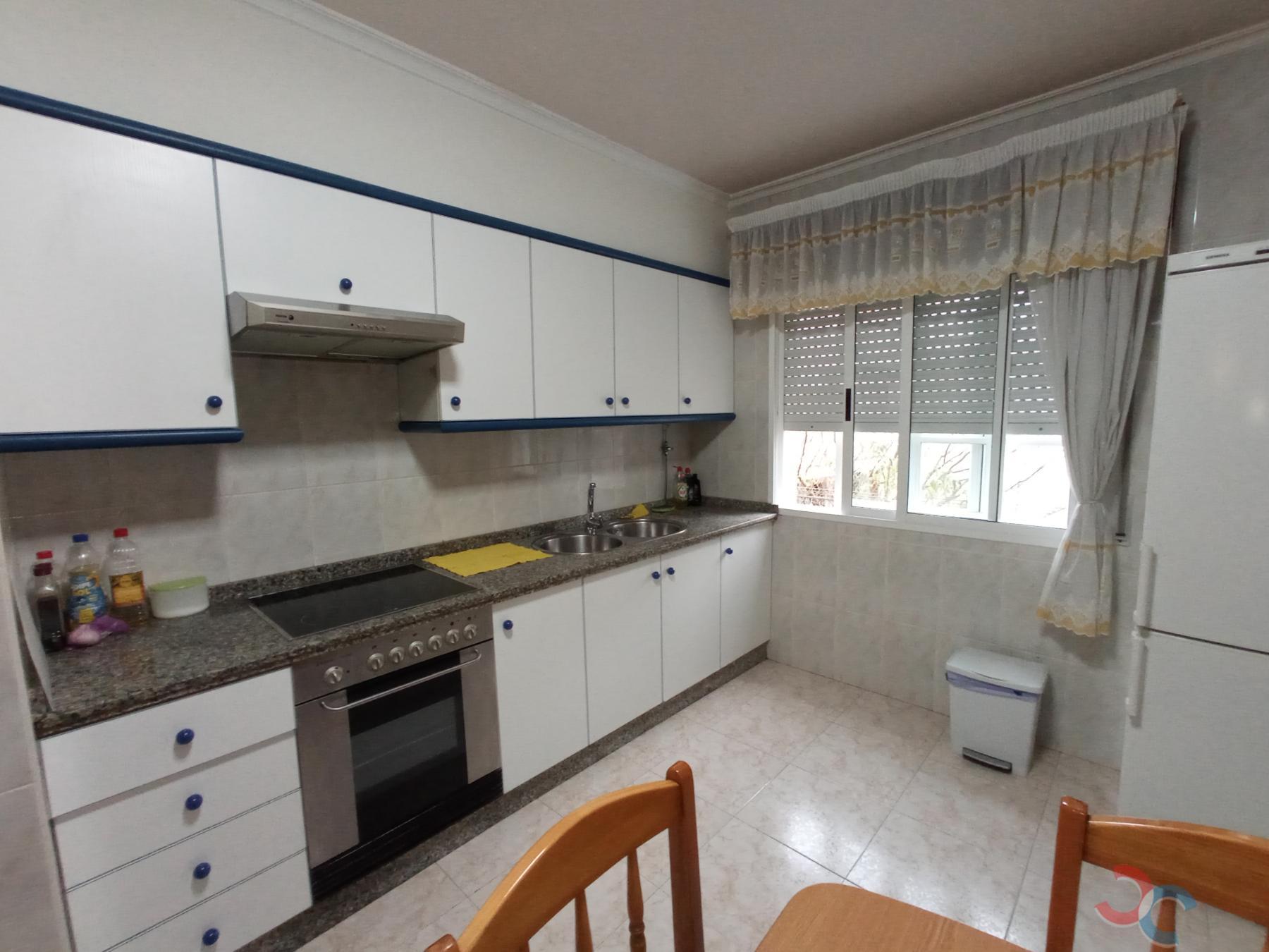 For sale of flat in Marín