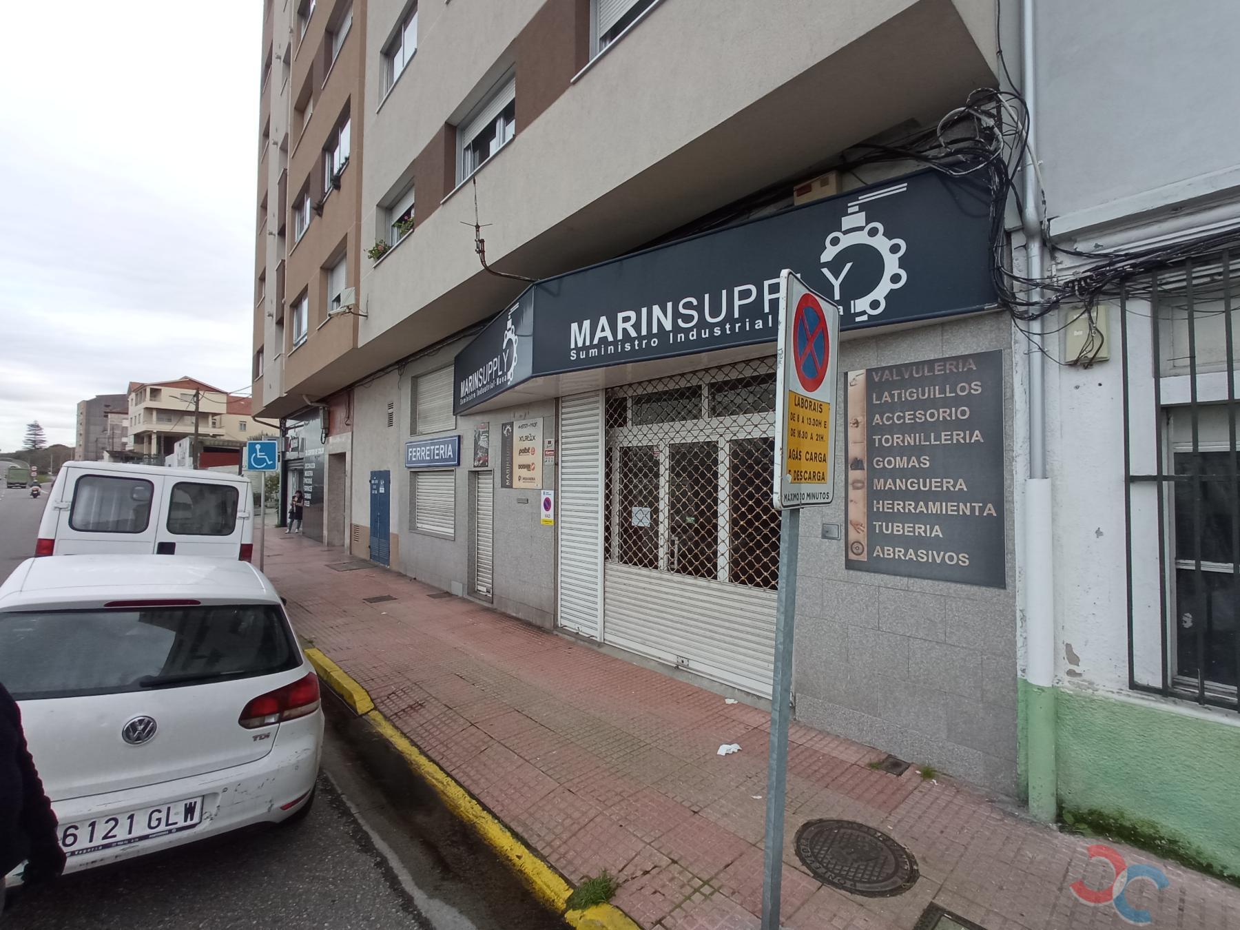 For rent of commercial in Pontevedra
