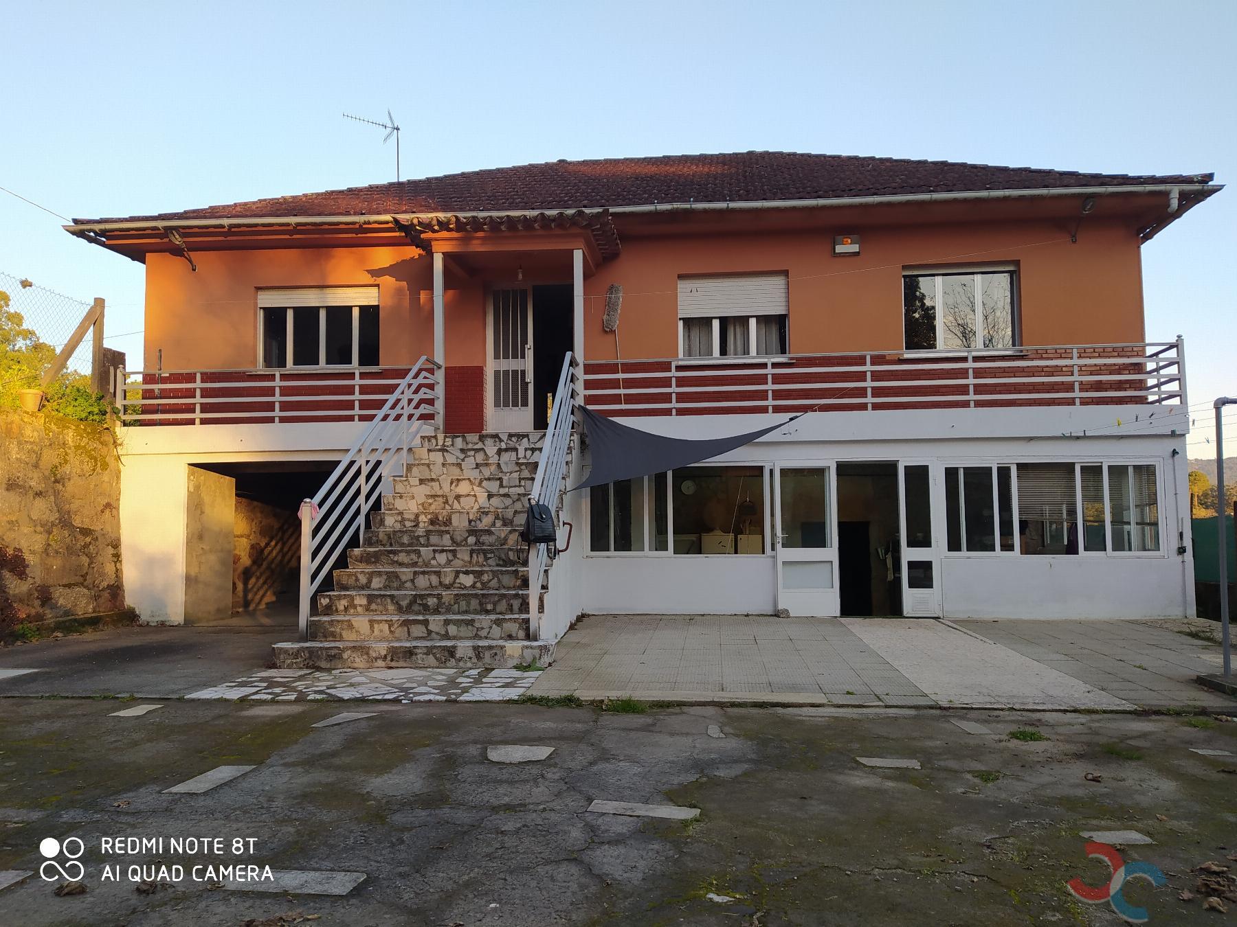 For sale of house in Portas