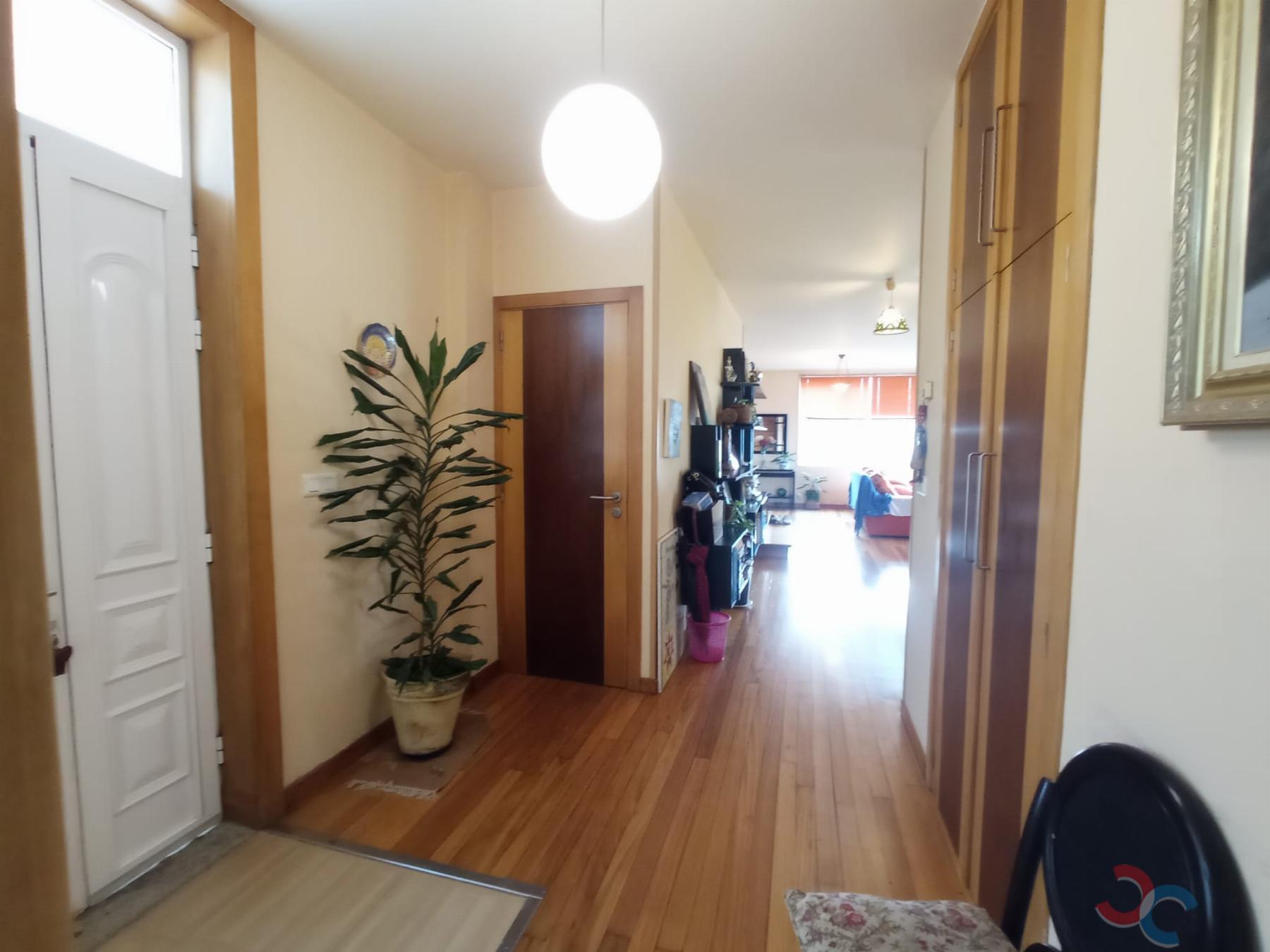 For sale of chalet in Marín